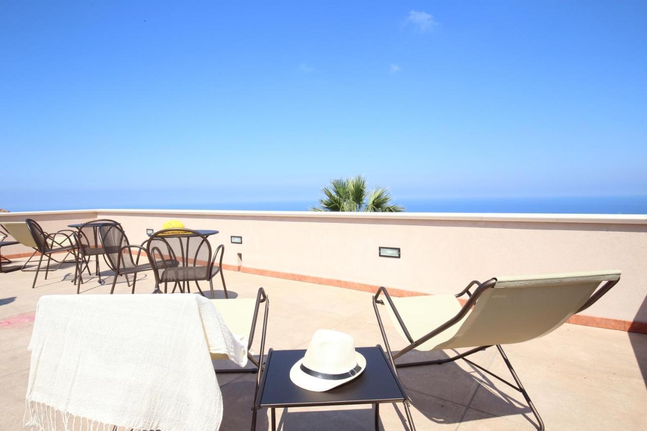 B&B Villa Orchidea Ricadi Εξωτερικό φωτογραφία